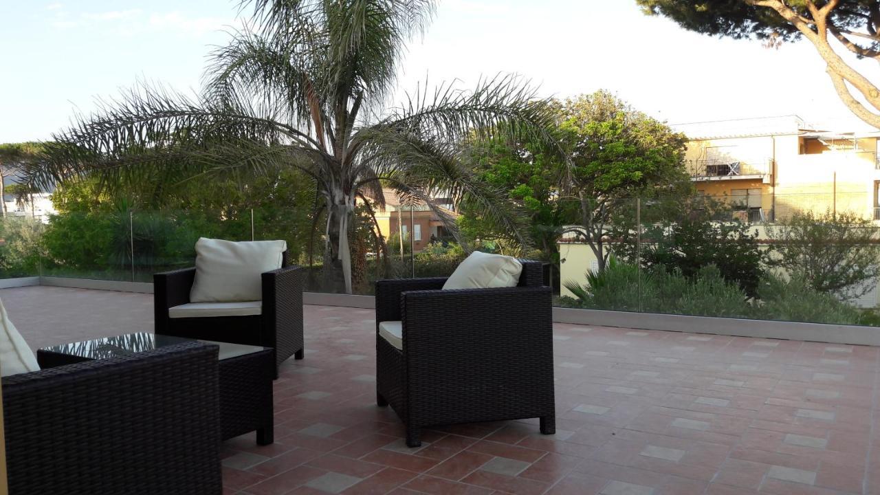 Vila Stella Di Mare Terracina Exteriér fotografie