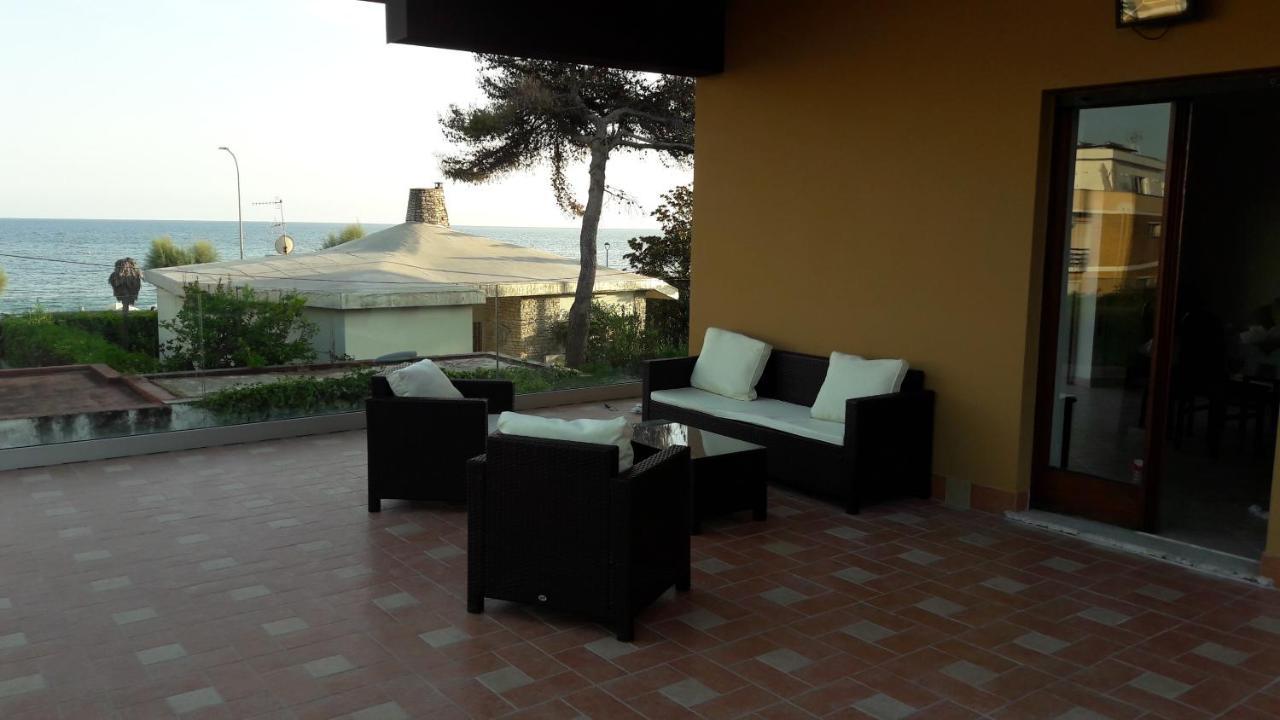 Vila Stella Di Mare Terracina Exteriér fotografie
