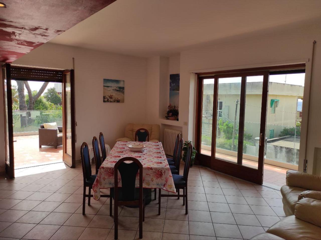 Vila Stella Di Mare Terracina Exteriér fotografie