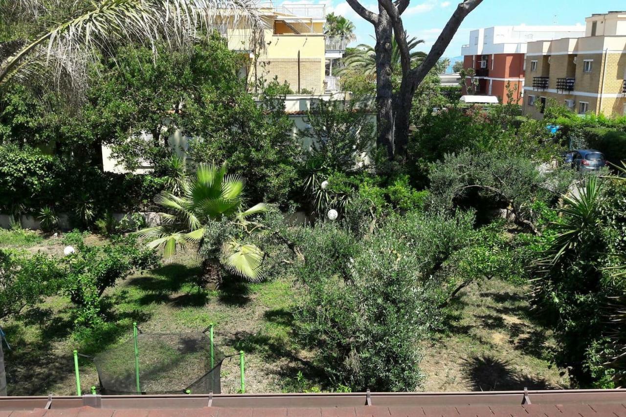 Vila Stella Di Mare Terracina Exteriér fotografie